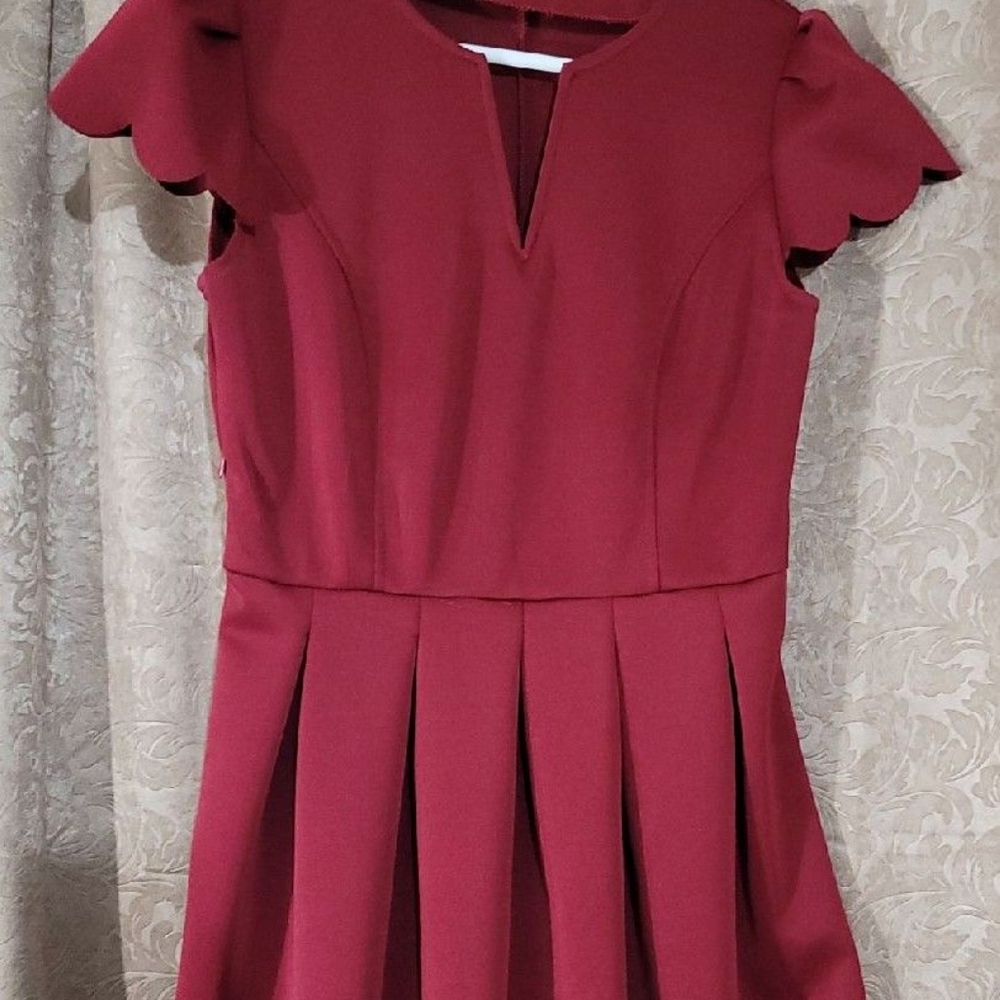 Burgundy red scalloped dress